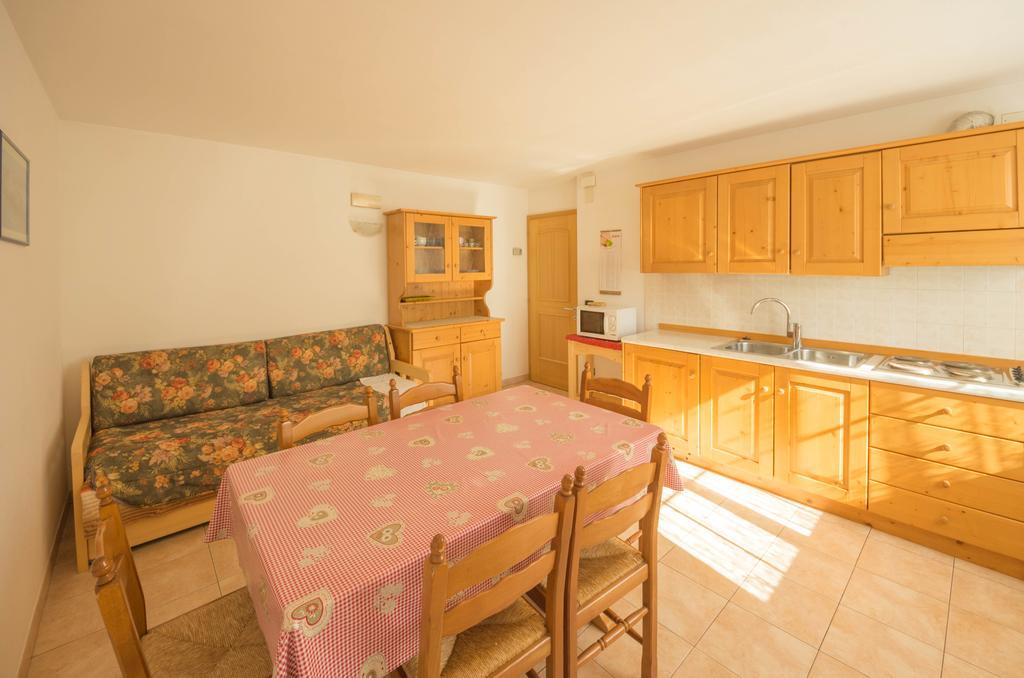 Residence Meridiana Andalo Luaran gambar